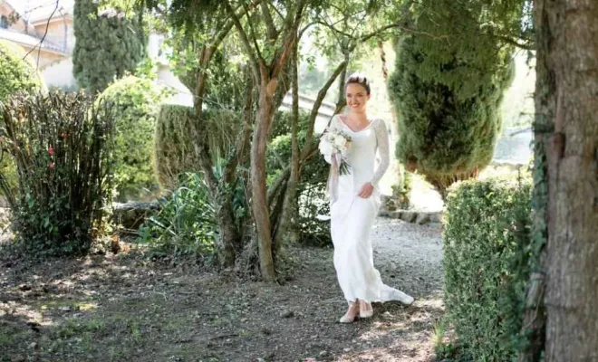 Le doux mariage de Sophie et Jérémy à la Bastide de jaillans - Drôme, Bourgoin-Jallieu, Mélanie Orsini